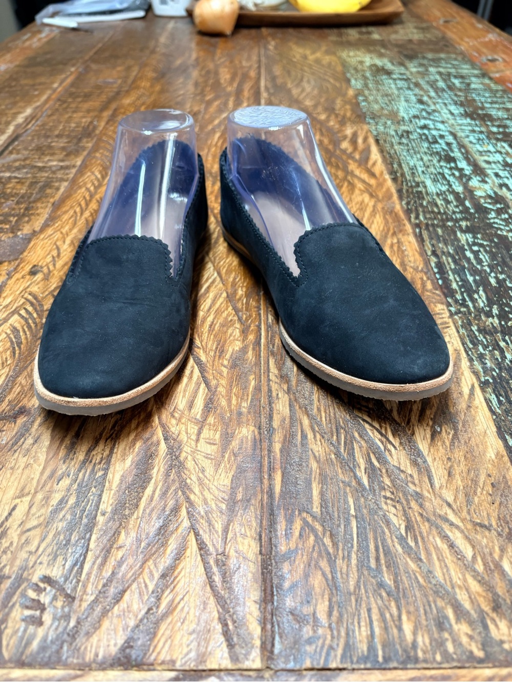 UGG Vista Slip-on Flats In Black Nubuck Leather Suede Black Scallop-Trim Size 7 - Picture 3 of 11